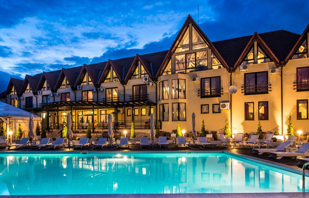 Conacul Archia Hotel Deva Eksteriør billede
